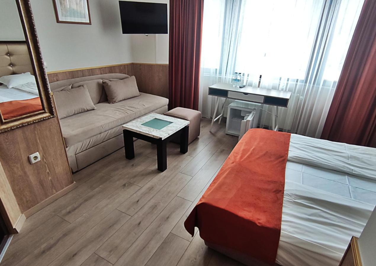 Hotel Makaza Complex Momcziłgrad Zewnętrze zdjęcie