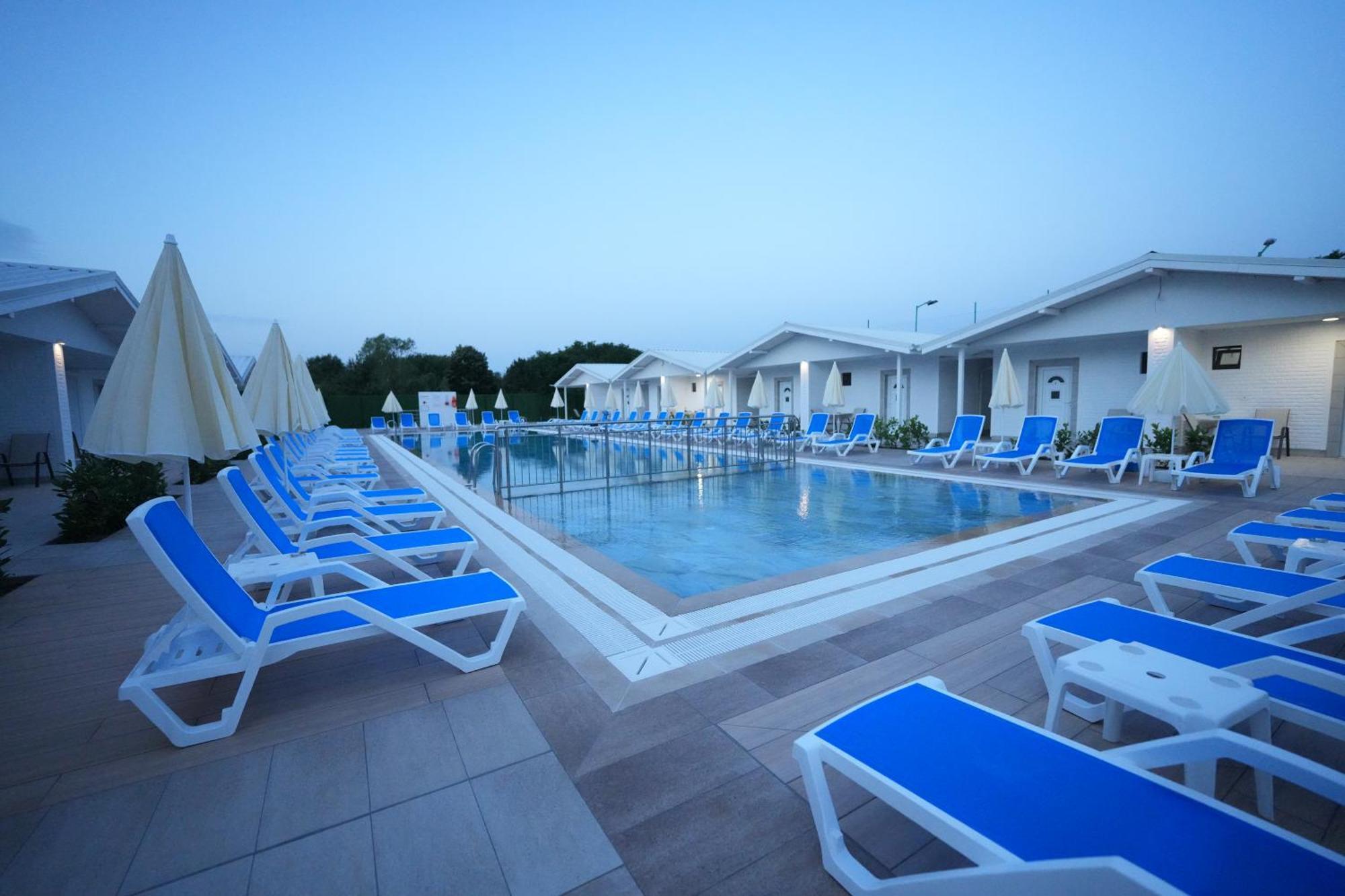 Hotel Makaza Complex Momcziłgrad Zewnętrze zdjęcie