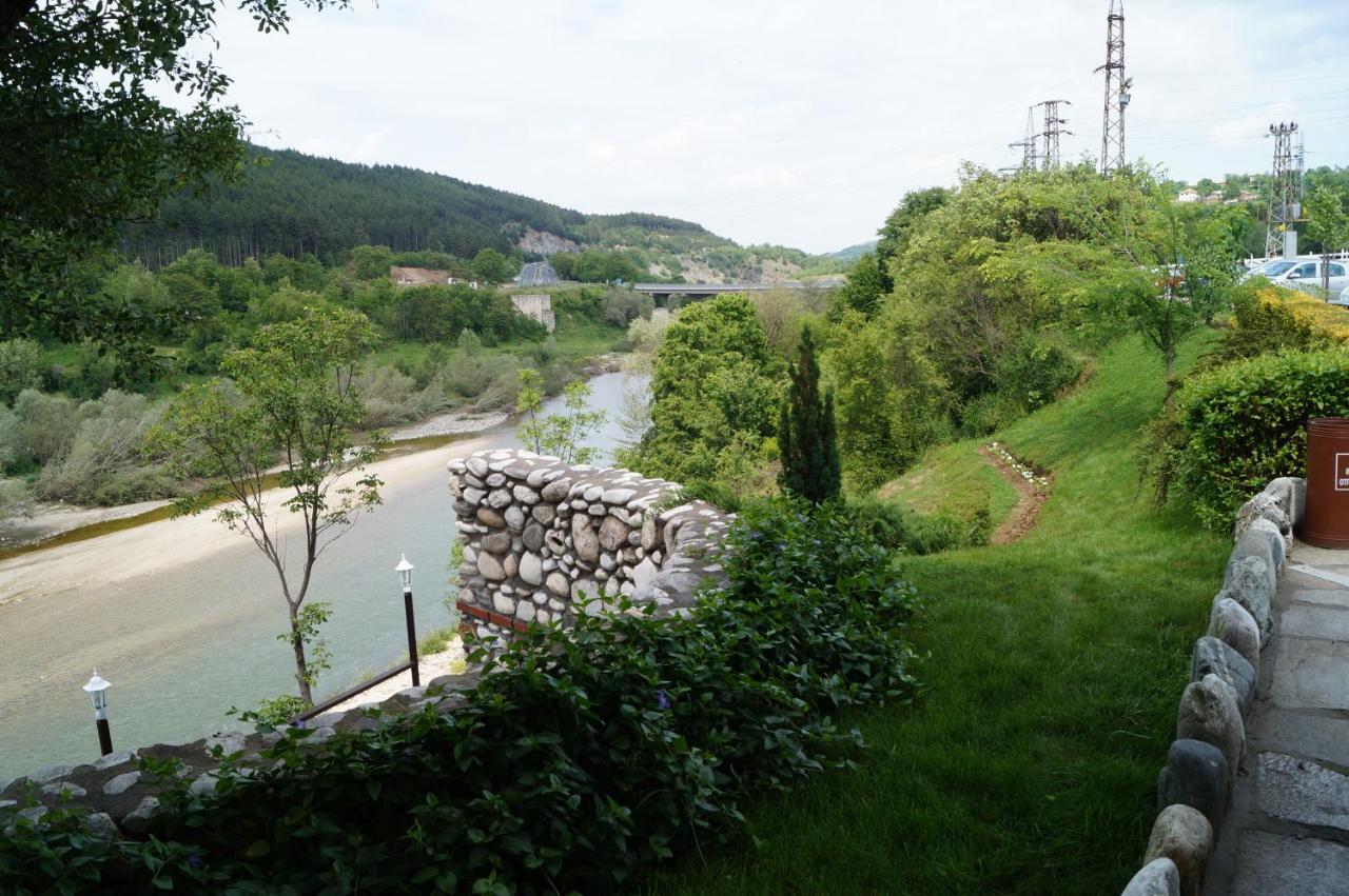 Hotel Makaza Complex Momcziłgrad Zewnętrze zdjęcie