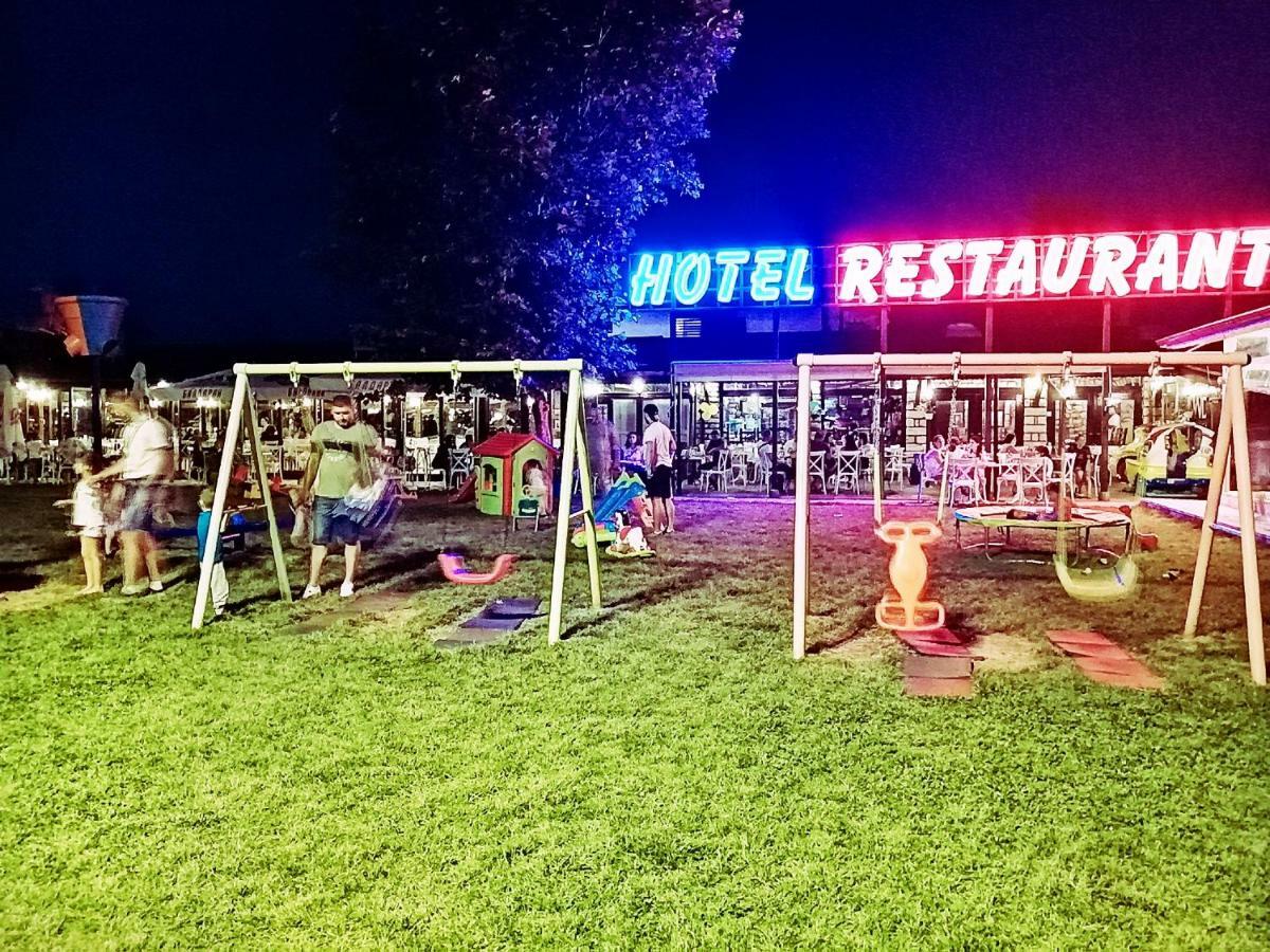 Hotel Makaza Complex Momcziłgrad Zewnętrze zdjęcie